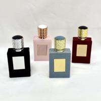Coffret Cadeau de Parfum Floral Boisé Arabe de Dubaï en Gros d'Usine, Flacon d'Eau de Cologne Originale pour Femme, Idéal pour la Relaxation