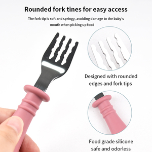 Ensemble cuillère et fourchette pour bébé, manche en silicone de qualité alimentaire, acier inoxydable, couverts antidérapants pour l'apprentissage de la diversification alimentaire - Product Image 5