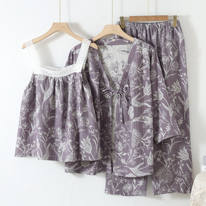 Nuovo stile cinese da donna in puro cotone doppio strato di garza floreale in tre pezzi Set di <span class=keywords><strong>pigiami</strong></span> sottili Cropped pantaloni per la primavera - Product Image 3