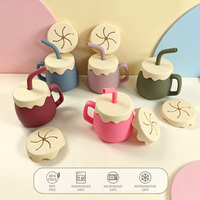 Gobelet à collation en silicone pour enfants, LOGO personnalisé, gobelet à eau pour nouveau-né, matériau résistant à la chaleur, gobelet à collation et à eau avec deux couvercles, gobelet portable