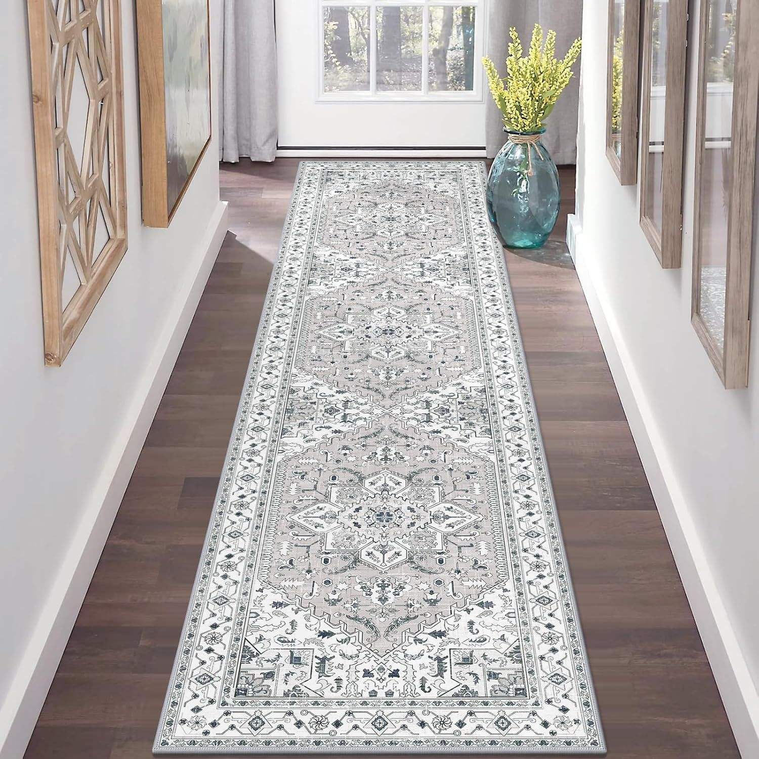 สีเทาอ่อน