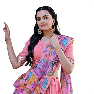 Lehenga Choli con Estampado Floral Rosa, Ropa Étnica Tradicional para Mujer, para Fiestas o Uso Casual, Elástica, COSMOS SILK, Bordado con Lentejuelas Zari - Product Image 1