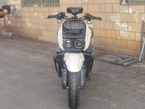 Motocicleta de Largo Alcance, 72V 2000W, 150km de Autonomía, Bicicleta Eléctrica de Alta Potencia para Viajes - Product Image 2