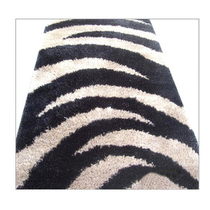 Tapis en fourrure tissé rectangulaire pour adultes, antidérapant, noir vin, design de Pâques, 100% polyester, style bambou - Product Image 3