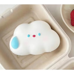 Juguete de Peluche Ultrasuave de Rebote Lento Sweaty Cloud, Juguete Antiestrés Ultrasuave y Blandito, Tendencia en Línea, Diversión Blandita al por Mayor - Product Image 3