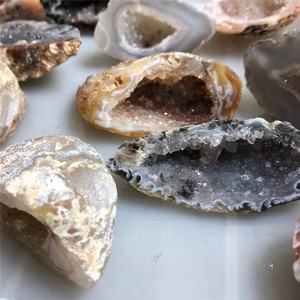 أحجار الكوارتز الجيود الكريستالية الصغيرة الطبيعية من الأحجار الجيود للبيع بسعر رخيص - Product Image 6