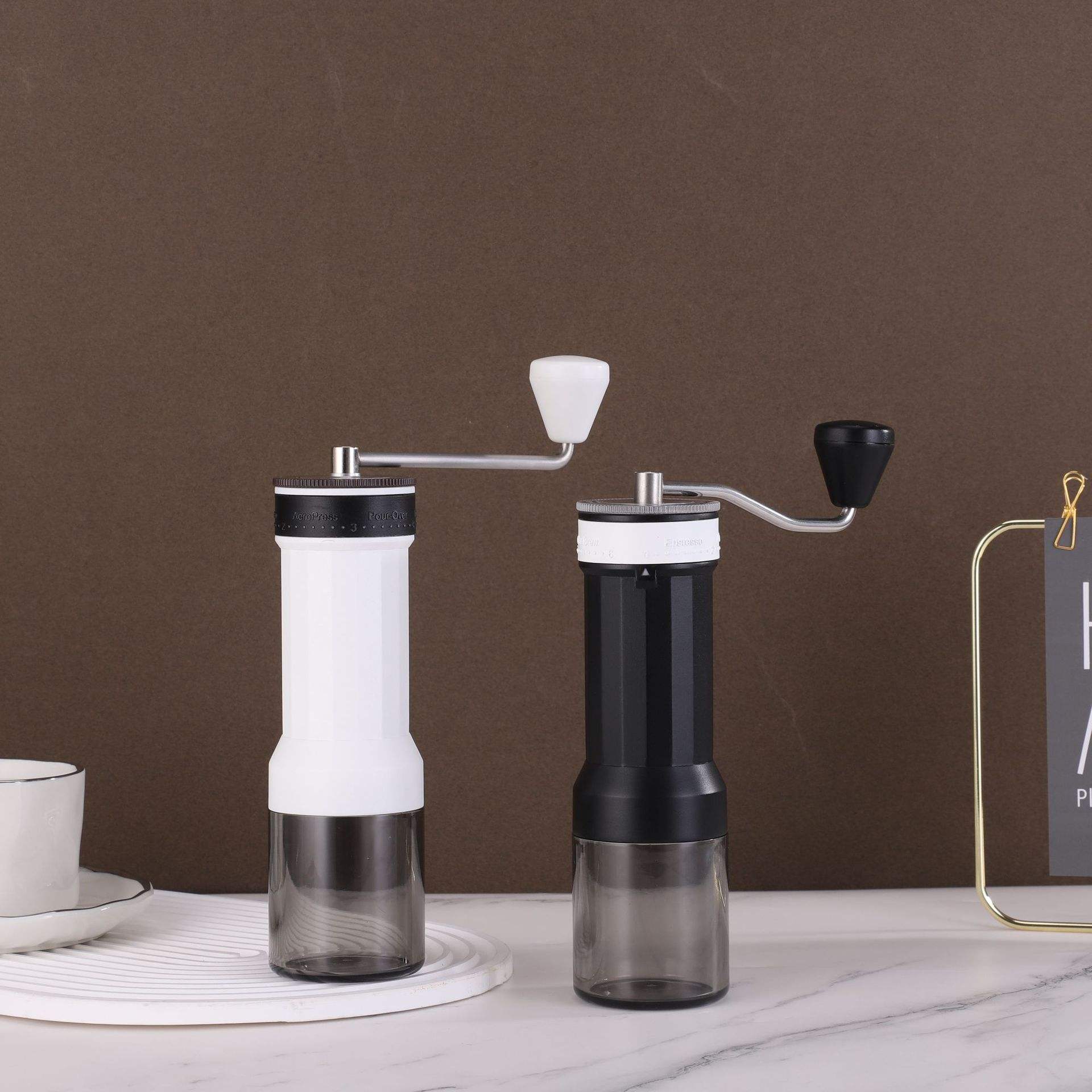 เครื่องบดกาแฟแบบมือหมุน