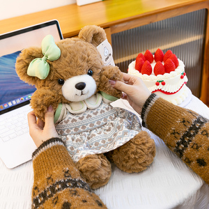 Venta al por mayor <span class=keywords><strong>de</strong></span> lindos osos <span class=keywords><strong>de</strong></span> peluche familiares, muñecos <span class=keywords><strong>de</strong></span> peluche suaves con vestido <span class=keywords><strong>de</strong></span> moda, <span class=keywords><strong>para</strong></span> baby shower, Día del Niño, adorno <span class=keywords><strong>de</strong></span> dormitorio - Product Image 5