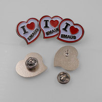 Broches personnalisées en forme de cœur, ensemble de badges professionnels en métal pour cadeaux promotionnels d'entreprise