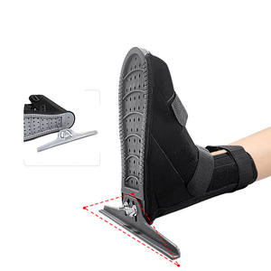 Attelle orthopédique de fixation de cheville réglable avec fonction de protection pour entorse et inversion du pied - Product Image 3