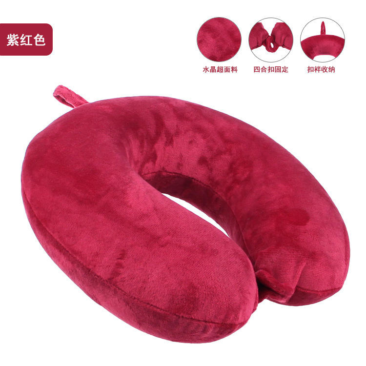 สีแดงเข้ม