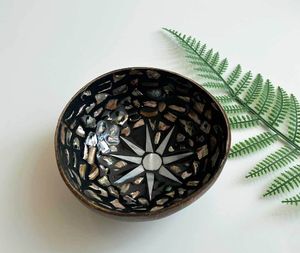 صحن جوز هند متعدد الوظائف طبيعي عصري بتصميم غني وطبيعي ، الصانعة والصديقة ، لتزيين أدوات طعام السلطة والزفاف - Product Image 6