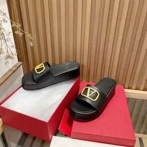 2025 Design Women's Casual <b>Slippers</b> Tops <b>Open</b> <b>Toe</b> Flat Bottom Anti-Slip Retro Lightweight Waterproof Breathable Genuine Fashion - Product Image 5