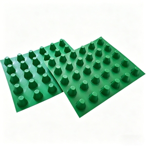 Planche de drainage paysager en plastique alvéolée de 20 mm pour projets de garage et de toiture en Chine - Product Image 3
