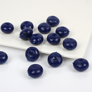 Venta directa de fábrica de modelos de arándanos realistas de PVC de gran tamaño, decoraciones realistas para pasteles y pan, y artesanías hechas a mano. - Product Image 3