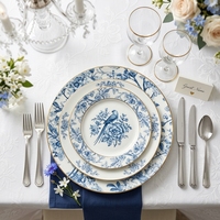 Ensemble d'assiettes à dîner en céramique bleu et blanc vintage, vaisselle en porcelaine de luxe avec bord doré, assiette à salade et à dessert à motif de fleurs de cerisier