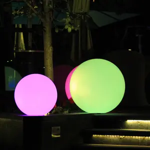 Dekorative große Outdoor Weihnachten Led Glowing Orb Balls Pool Licht Led Round Ball Weihnachts beleuchtung