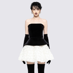En stock |   Nuevo Conjunto de Tres Piezas de <span class=keywords><strong>Terciopelo</strong></span> Negro para <span class=keywords><strong>Mujer</strong></span>, Estilo Europeo Americano, Bordado Floral 3D, Elegante e Informal - Product Image 1