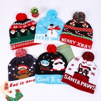 Chapeau de Noël à LED clignotantes, bonnet tricoté chaud coloré avec bonhomme de neige, cadeau de Noël, décorations de fête du Nouvel An