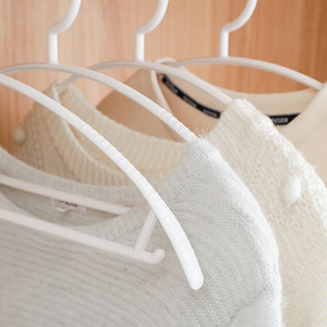 <b>Plastic</b> Clothes Hanger Round Non Marking Non Slip Household Coat Hanger For Clothes Trouser Tie Drying Rack - Product Image 2