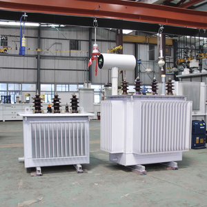 Transformateur de puissance triphasé immergé dans l'huile à économie d'énergie Longjian, 630 kVA - 3000 kVA, avec noyau en acier au silicium CRGO, OEM/ODM, de notre usine avec 35 ans d'expérience - Product Image 1