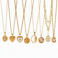 Assortiment de colliers à pendentifs en acier inoxydable plaqué or, breloques soleil, lune, cœur, perle, tendance pour femmes, vente en gros
