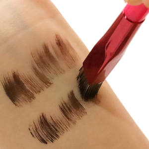 <span class=keywords><strong>Pinceau</strong></span> à eye-<span class=keywords><strong>liner</strong></span> ultra-fin pour un maquillage précis des yeux, idéal pour les eye-liners ailés - Product Image 6