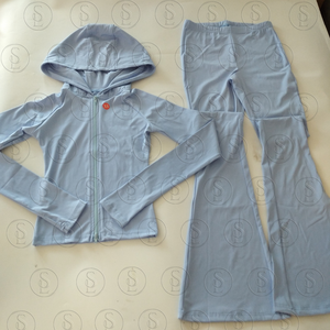 カスタムロゴカジュアル秋2ピースセットフィットネススポーツトラックスーツカラーブロックパーカーニットスウェットフレアパンツスーツ女性用 - Product Image 5