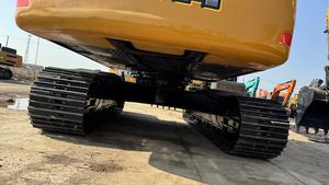 Excavatrice sur chenilles Sany 235H d'occasion, puissante et performante, à prix abordable, en stock, livraison rapide. - Product Image 5