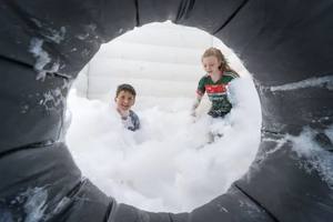 Gran lavadora inflable castillo hinchable Casa de rebote de espuma, forma de lavadora Castillo de salto Castillo de rebote inflable - Product Image 2