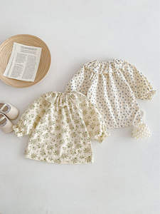 春の女の子フリルフラワートップベビー長袖ロータスカラーTシャツフローラルベースシャツドールカラートップ - Product Image 2