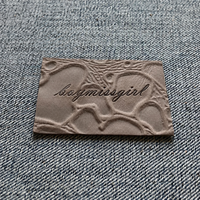 Étiquettes en cuir PU véritable avec logo personnalisé en relief et peaux de serpent sculptées, à coudre pour vêtements, patchs et étiquettes de sacs – Vente en gros