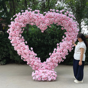 Arco de Flores en Forma de Corazón Hecho a Mano para Propuesta de Matrimonio, Decoración Floral para el Día de San Valentín - Product Image 1