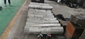 Tùy chỉnh rèn dịch vụ thép giả mạo xi lanh thủy lực cho máy móc công nghiệp nặng - Product Image 6