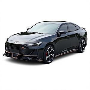 Sedán Chino Económico Changan UNI-V Modelo <span class=keywords><strong>2022</strong></span> 2023 2024 Edición Deportiva Autos Usados Asientos de Cuero Ajustables Eléctricamente - Product Image 1