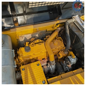 Excavatrice lourde d'occasion Cat330D2L pour travaux en carrière, conforme à la norme Tier 4 et économique avec 1 an de service après-vente - Product Image 4