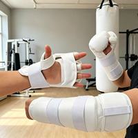 Protections intégrées pour les mains et les coudes de Taekwondo et de Karaté, avec fermeture Velcro, faciles à porter pour l'entraînement et le combat
