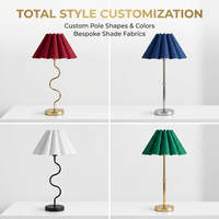 Lampe de table chic à piles, or violet, avec pieds courbés, pour centres de table de mariage