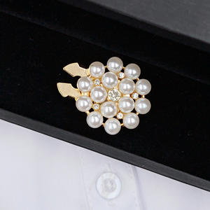 Boutons de manchette de luxe en gros, élégants, avec fleurs, perles et strass, écologiques, pour femmes, accessoires de robe - Product Image 5