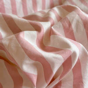 Set Copripiumino a Righe per Ragazze Stile Europeo Coperta Singola in Tessuto Morbido Set Biancheria da Letto - Product Image 6