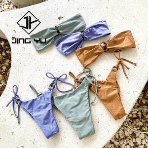 Maillots de bain personnalisés en satin avec accessoires métalliques texturés, bikini de haute qualité en nylon recyclé - Product Image 1