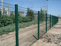 Panneau de clôture de flexion 3D enduit de PVC ou galvanisé bon marché Panneau de clôture de grille de clôture de sécurité
