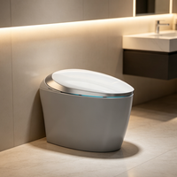 Toilette intelligente élégante en forme d'œuf avec eau chaude instantanée, séchage à l'air chaud et siège à fermeture douce pour la décoration d'hôtel