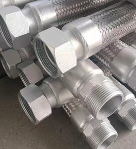 أنبوب مرن للماء الساخن من المعدن عالي الجودة مع وصلات سريعة وخدمة تقطيع مخصصة حسب طلب العميل - Product Image 2