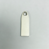 Vente en gros par le fabricant de clés USB en alliage de zinc de grande capacité, clés USB universelles pour véhicules, étuis pour clés USB