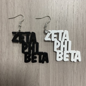 Pendientes de Madera con el Símbolo de Zeta Phi <span class=keywords><strong>Beta</strong></span> en Azul, Negro y Blanco, Hechos <span class=keywords><strong>a</strong></span> Mano en Fábrica, Pendientes de Sororidad Cortados con Láser para Mujer - Product Image 4