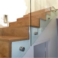 Balcon extérieur Escalier Main Courante Garde-corps Balustrades Support moderne en acier inoxydable Fixations en verre Montage latéral au sol Câble Garde-corps