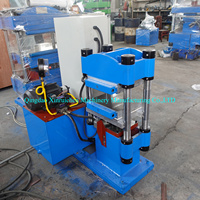 Opération intuitive FONCTIONNEMENT STABLE température haute précision 25t pantoufle machine de fabrication crocs machine
