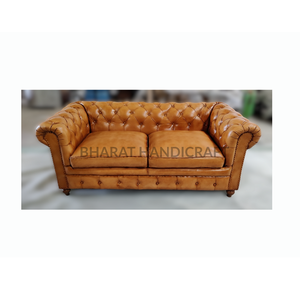Sofá Chesterfield de Cuero de 2 Plazas, Diseño Clásico Tapizado, Asientos Profundos y Cómodos, Elegante y Duradero, Perfecto para la Sala de Estar - Product Image 4
