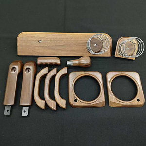 LS AUTO スズキ ジムニー用 木製 ドアハンドル & シフトノブキット 保護付き 内装装飾 - Product Image 1